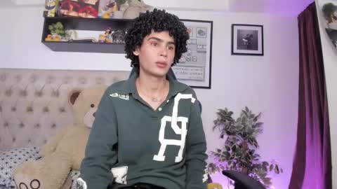 Snapshot of _jaay77 chatting on 10, 12, 2024 Jay online show from 10, 12, 2024