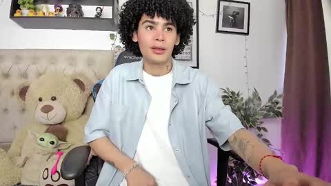 Snapshot of _jaay77 chatting on 18, 12, 2024 Jay online show from 18, 12, 2024