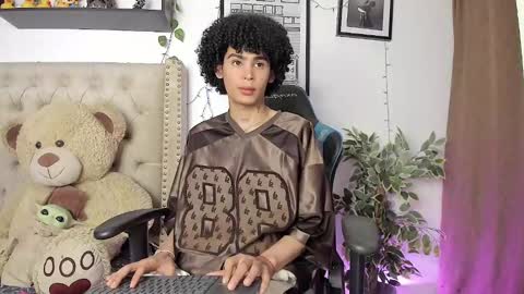 Snapshot of _jaay77 chatting on 18, 12, 2024 Jay online show from 18, 12, 2024