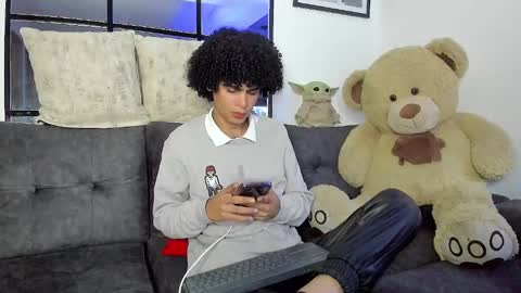 Snapshot of _jaay77 chatting on 20, 1, 2025 Jay online show from 20, 1, 2025