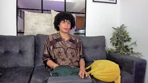 Snapshot of _jaay77 chatting on 7, 2, 2025 Jay online show from 7, 2, 2025