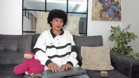 Snapshot of _jaay77 chatting on 15, 2, 2025 Jay online show from 15, 2, 2025