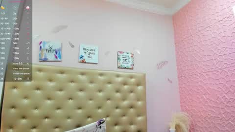 Snapshot of _jade_01 chatting on 13, 10, 2025 J A D E online show from 13, 10, 2025