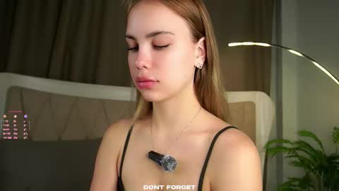 Candy online show from 26, 9, 2025