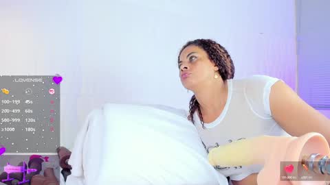 Snapshot of _jasminnee_ chatting on 16, 1, 2025 _jasminnee_ online show from 16, 1, 2025