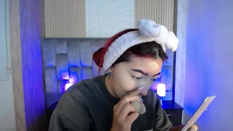 Mia online show from 26, 9, 2025