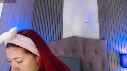 Mia online show from 16, 12, 2025