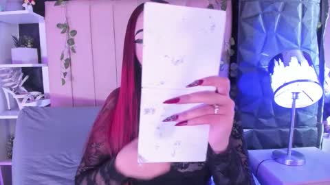 Mia online show from 13, 2, 2026