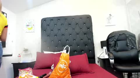 Snapshot of _johnson_alana chatting on 24, 6, 2026 _johnson_alana online show from 24, 6, 2026