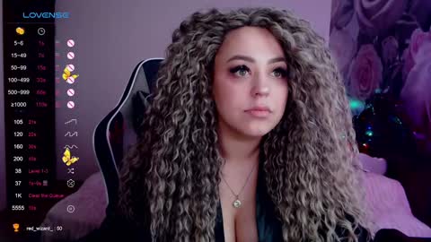 _just_a_queen_3 online show from 26, 12, 2024