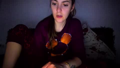 _just_a_simple_girl online show from 28, 2, 2025