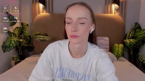 Kira online show from 11, 11, 2025