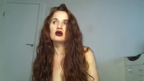 Snapshot of _kapelka_ chatting on 4, 2, 2026 KAPELKA online show from 4, 2, 2026