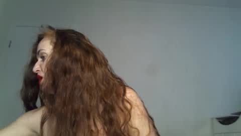 Snapshot of _kapelka_ chatting on 16, 2, 2026 KAPELKA online show from 16, 2, 2026