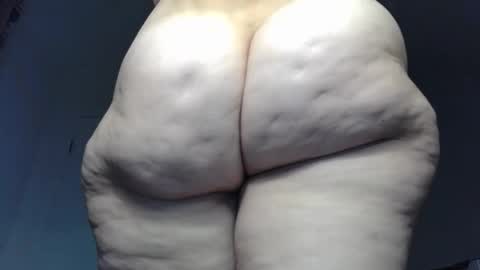 Snapshot of _kapelka_ chatting on 12, 3, 2026 KAPELKA online show from 12, 3, 2026