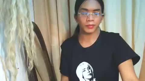 _karie_ online show from 28, 10, 2025