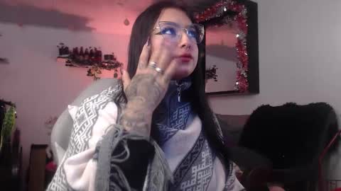 Snapshot of _kat_sweet chatting on 5, 12, 2025 Cata online show from 5, 12, 2025