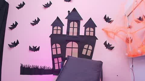 Kendall online show from 25, 10, 2025