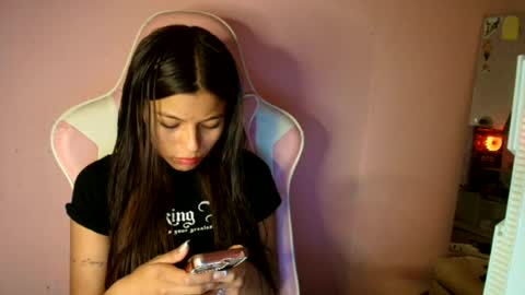 khloe sweet online show from 4, 7, 2026