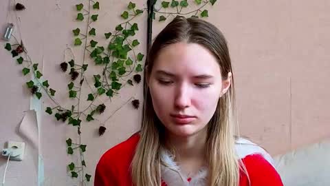 _kikiclark_ online show from 21, 2, 2026