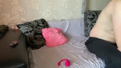 Snapshot of _krisvanessa_ chatting on 15, 1, 2025 krisvanessa online show from 15, 1, 2025