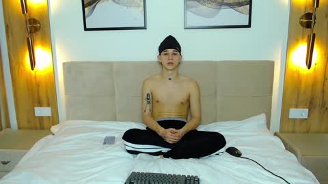 Snapshot of _kurt chatting on 4, 2, 2025 Kurt online show from 4, 2, 2025