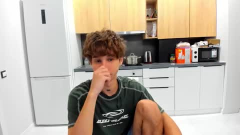 Snapshot of _kurt chatting on 9, 9, 2025 Kurt online show from 9, 9, 2025