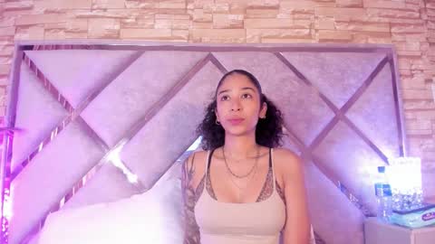 Snapshot of _lanna_jhonson_ chatting on 23, 10, 2025 Lanna online show from 23, 10, 2025