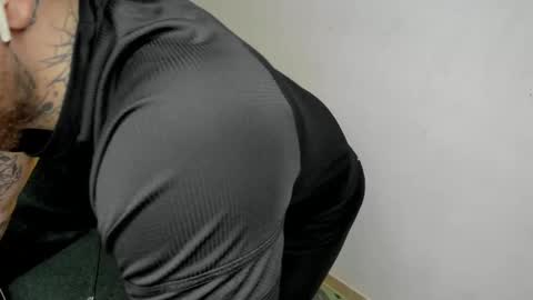 Layne online show from 12, 11, 2025