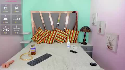 Snapshot of _lemmon_ chatting on 26, 2, 2025 L E M M O N online show from 26, 2, 2025