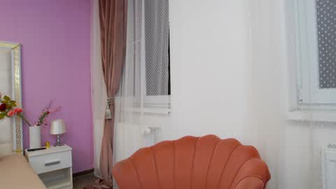 Lena Paul online show from 31, 1, 2025