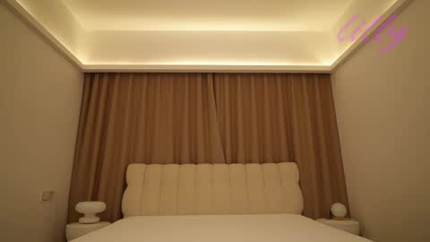 Snapshot of _lillilly_ chatting on 14, 10, 2025 _lillilly_ online show from 14, 10, 2025