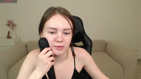  My name is lina Lush is activePrivate is Open online show from 6, 4, 2026