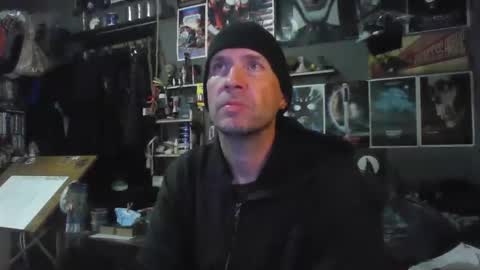 Snapshot of _longfellow chatting on 20, 4, 2026 That guy online show from 20, 4, 2026