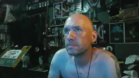 Snapshot of _longfellow chatting on 9, 7, 2026 That guy online show from 9, 7, 2026