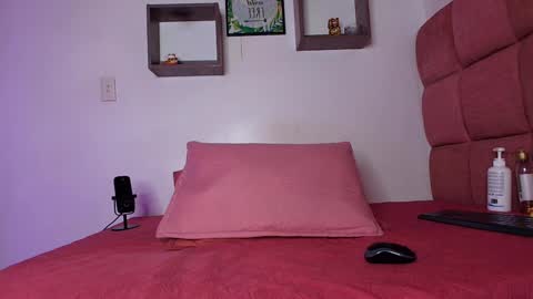 Lorrayne online show from 7, 2, 2025