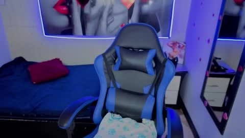 Lucia online show from 16, 2, 2026