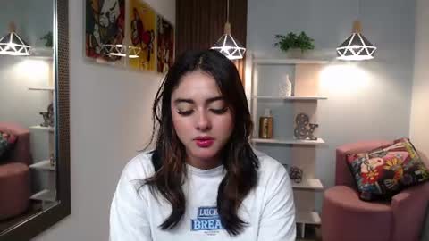 Lucy online show from 26, 6, 2026