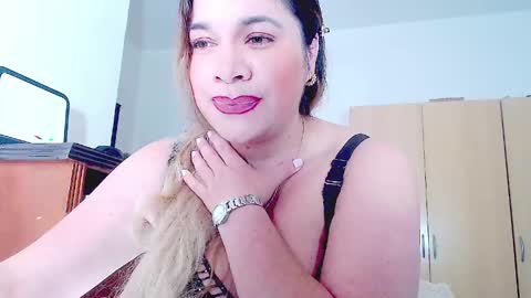 _lunagold_ online show from 30, 3, 2026