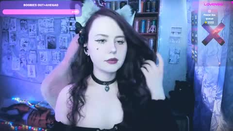 Mia online show from 8, 4, 2026