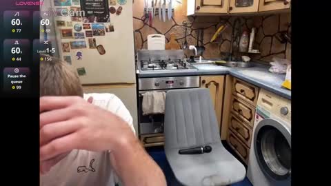 Snapshot of _magic_kis chatting on 20, 11, 2025 _magic_kis online show from 20, 11, 2025