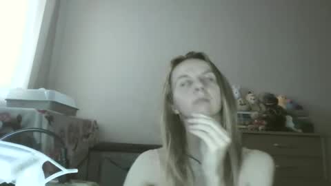 Snapshot of _mari_so chatting on 25, 6, 2026 Scarlett online show from 25, 6, 2026