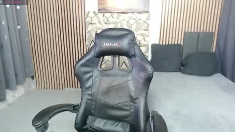 marylina online show from 8, 3, 2025