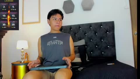 Snapshot of _maximo_1 chatting on 19, 6, 2026 _maximo_1 online show from 19, 6, 2026