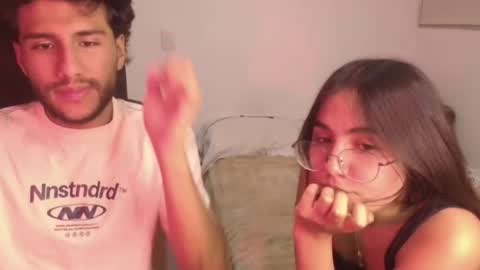 max and abby online show from 23, 7, 2026