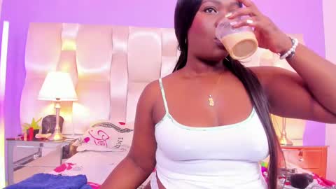 _megan_lovitz_ online show from 8, 3, 2025