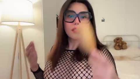 Megan online show from 6, 7, 2026