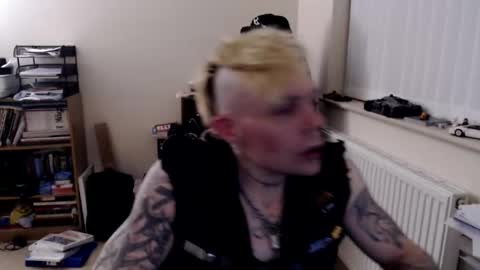 Snapshot of _mercy_me_ chatting on 28, 3, 2026 _mercy_me_ online show from 28, 3, 2026