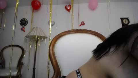 Snapshot of _miaaleon chatting on 8, 2, 2025 Mia online show from 8, 2, 2025