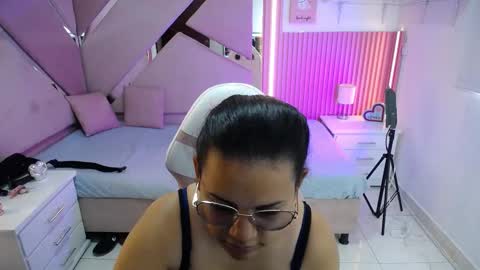 Snapshot of _miaaleon chatting on 27, 9, 2025 Mia online show from 27, 9, 2025